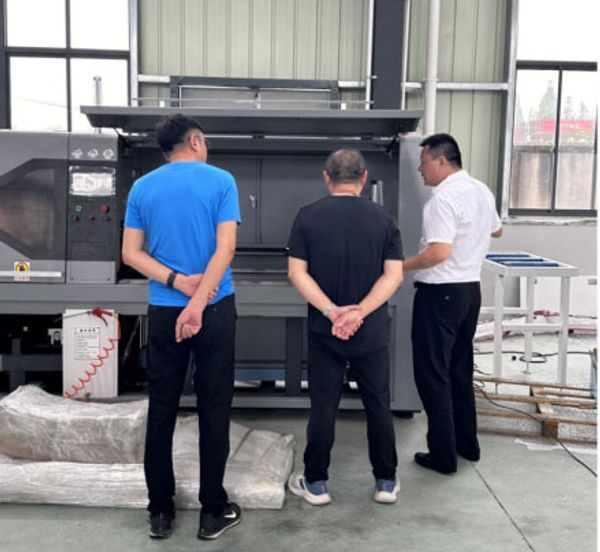 蘇州某大企客戶進行參觀技術交流合作